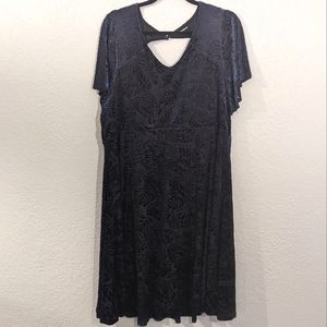 Torrid navy & black velvet dress